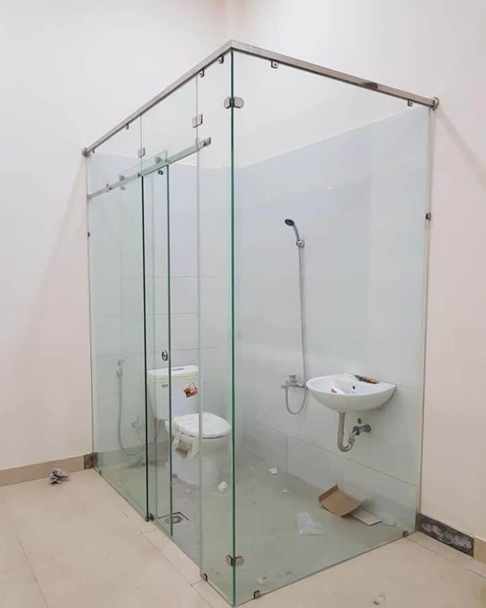 Top 20 mẫu phòng tắm kính cửa lùa đẹp nhất 2021 